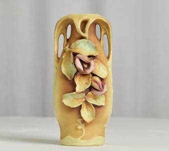 royalduxvase