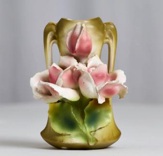 smallrosesvase