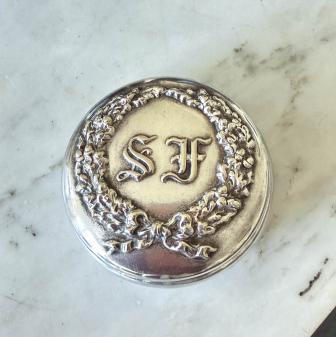 sfsnuffbox