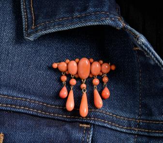 coralbrooch2