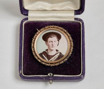 portraitpin